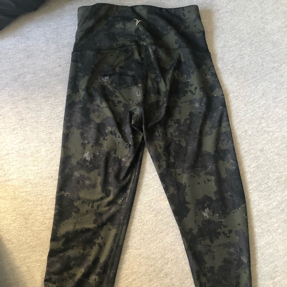 Camo green workout legging